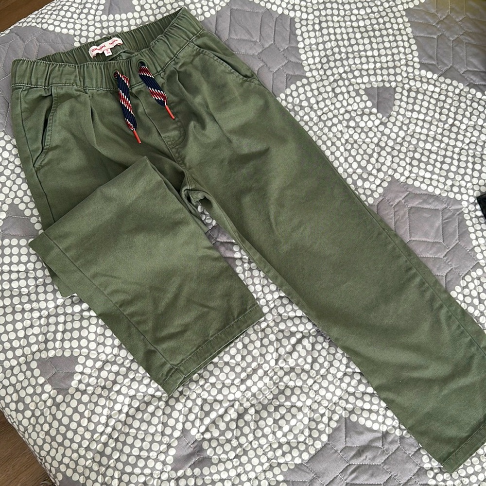 Catimini fun pant , like military green size 8